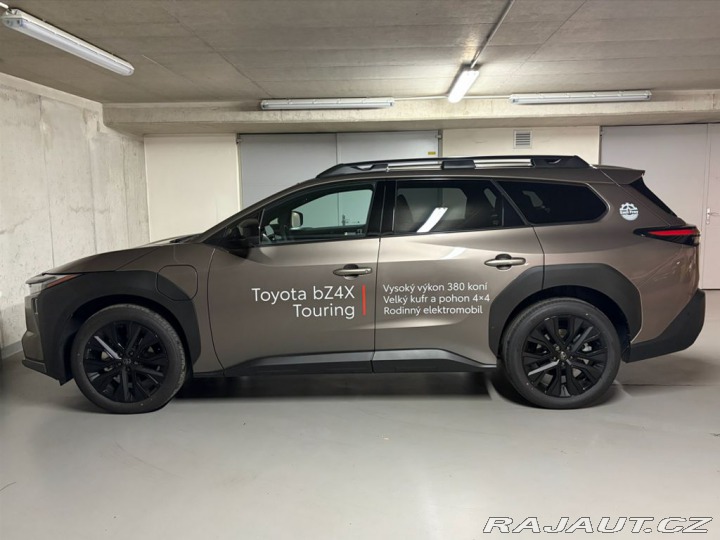 Toyota bZ4X Touring, BEV, AT, Executi 2026