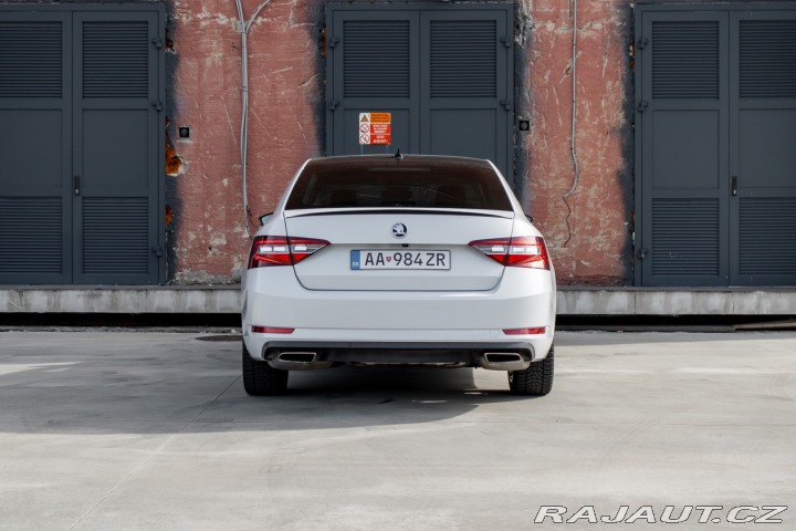 Škoda Superb | 2.0TSI | 206kw | 4x4 | 2017