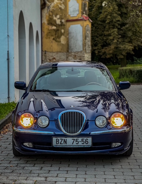 Jaguar S-Type Manuál CATS