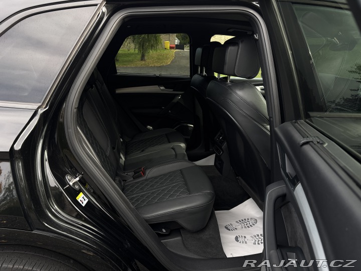 Audi Q5 50TFSI e S-Line panorama 2021