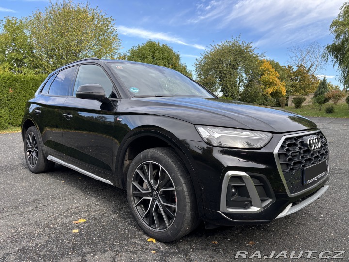 Audi Q5 50TFSI e S-Line panorama 2021