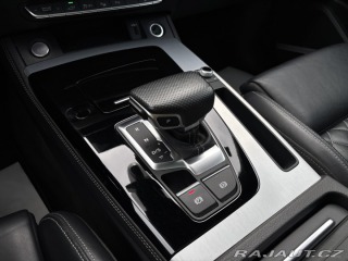 Audi Q5 50TFSI e S-Line panorama 2021