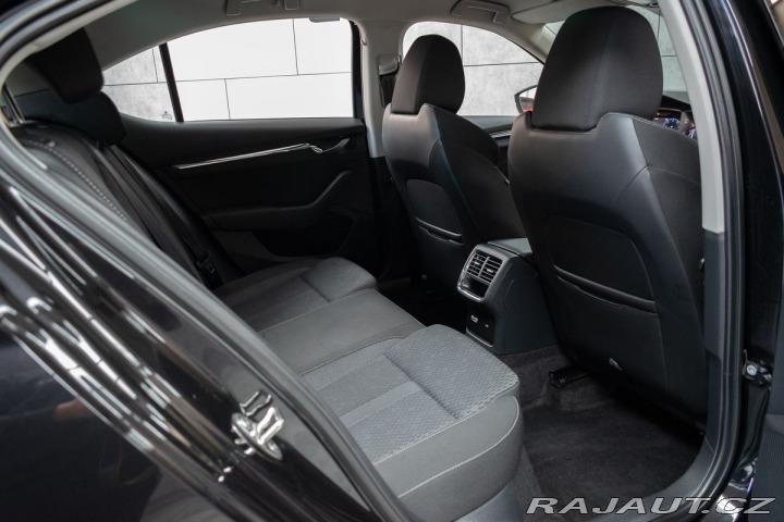 Škoda Octavia 1.5 TSI STYLE*TAŽNÉ*DPH*Č 2023
