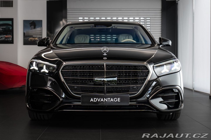 Mercedes-Benz S  2026