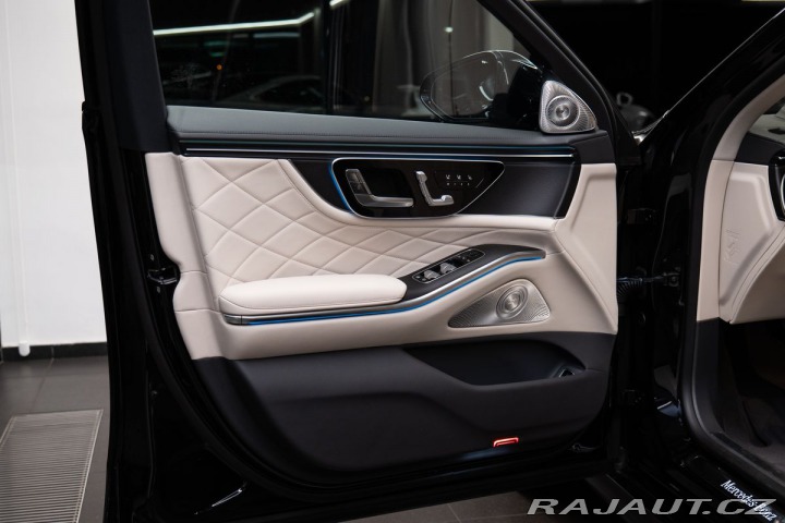 Mercedes-Benz S  2026