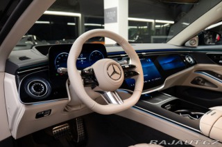 Mercedes-Benz S  2026