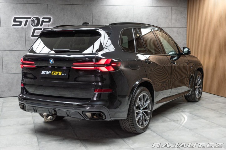 BMW X5 xDrive30d ///M*TAŽNÉ*7.MÍ 2024