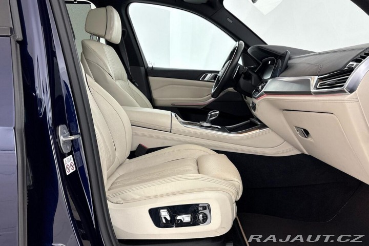 BMW X5 M50i 2019
