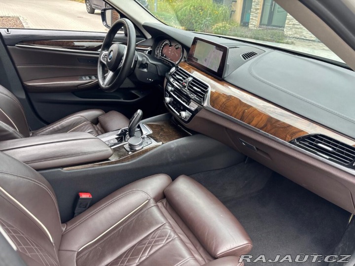 BMW 5 G30 540i Sport-line 2020