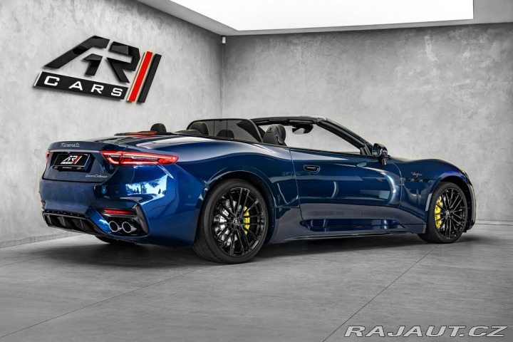 Maserati GranCabrio Trofeo 2025