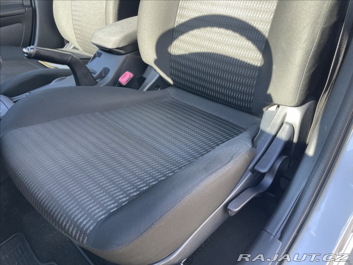 Mitsubishi Lancer 1,6 i 86kw Invite Klima T 2013