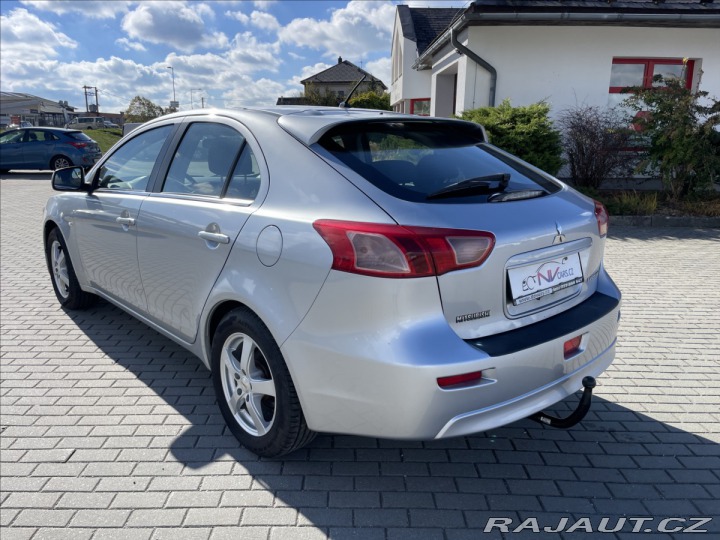 Mitsubishi Lancer 1,6 i 86kw Invite Klima T 2013