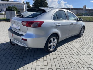 Mitsubishi Lancer 1,6 i 86kw Invite Klima T 2013