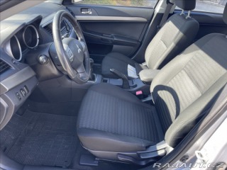 Mitsubishi Lancer 1,6 i 86kw Invite Klima T 2013