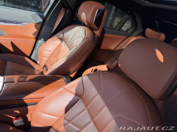 BMW 7 40XD 220kW M-PAKET INDIVI 2024