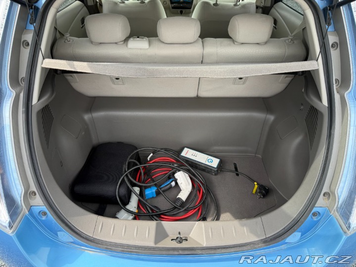 Nissan Leaf 80Kw SL 1-Majitel 2011