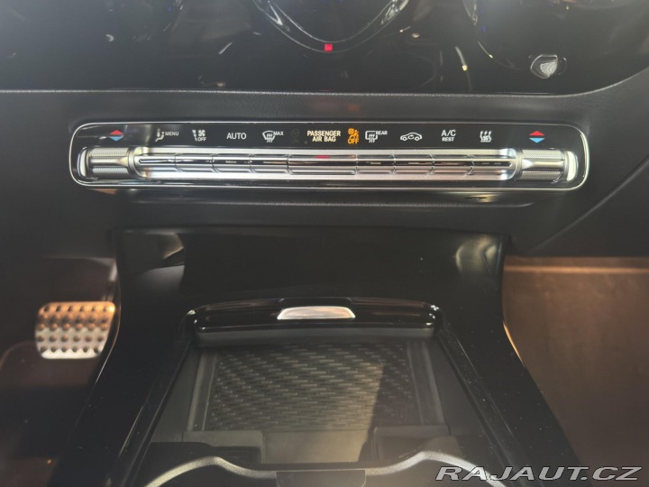 Mercedes-Benz CLA 250 e Shooting Brake AMG 2025