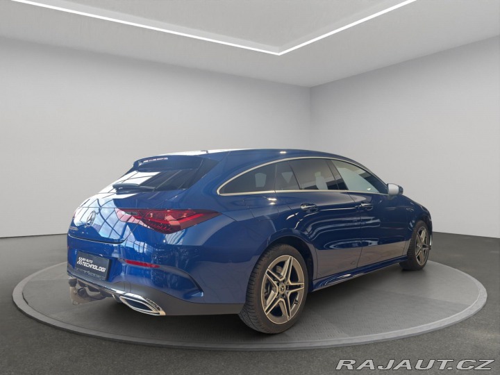 Mercedes-Benz CLA 250 e Shooting Brake AMG 2025