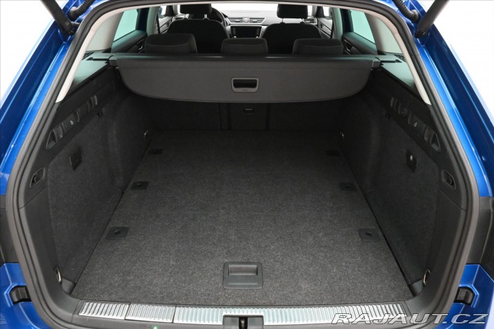 Škoda Superb 2,0 TDI 110 kW DSG Style 2023