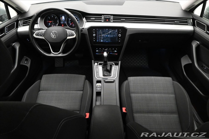 Volkswagen Passat 2,0 TDI 110 kW DSG Busine 2023