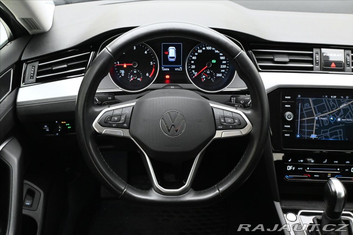 Volkswagen Passat 2,0 TDI 110 kW DSG Busine 2023
