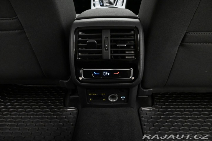 Volkswagen Passat 2,0 TDI 110 kW DSG Busine 2023