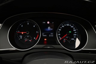 Volkswagen Passat 2,0 TDI 110 kW DSG Busine 2023