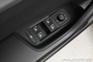 Volkswagen Passat 2,0 TDI 110 kW DSG Busine 2023