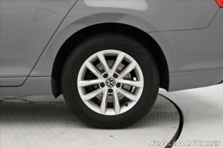 Volkswagen Passat 2,0 TDI 110 kW DSG Busine 2023