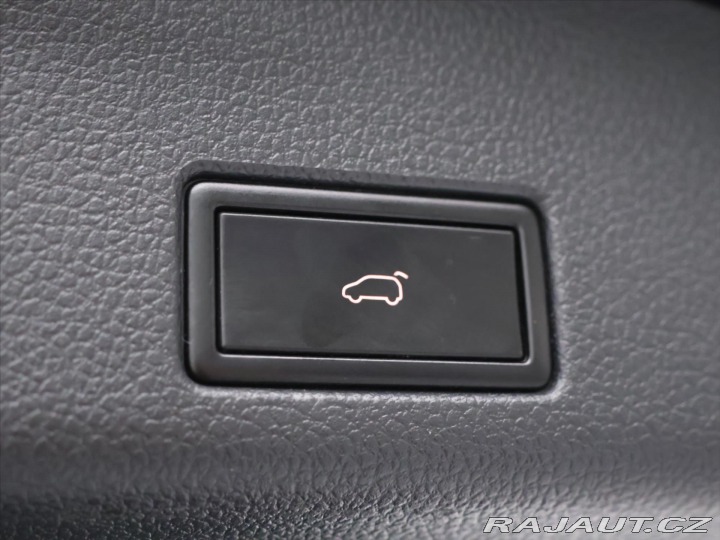 Volkswagen Sharan 2,0 TDI 130kW DSG 4Motion 2019
