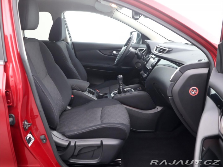 Nissan Qashqai 1,2 DIG-T 85 kW N-Connect 2017