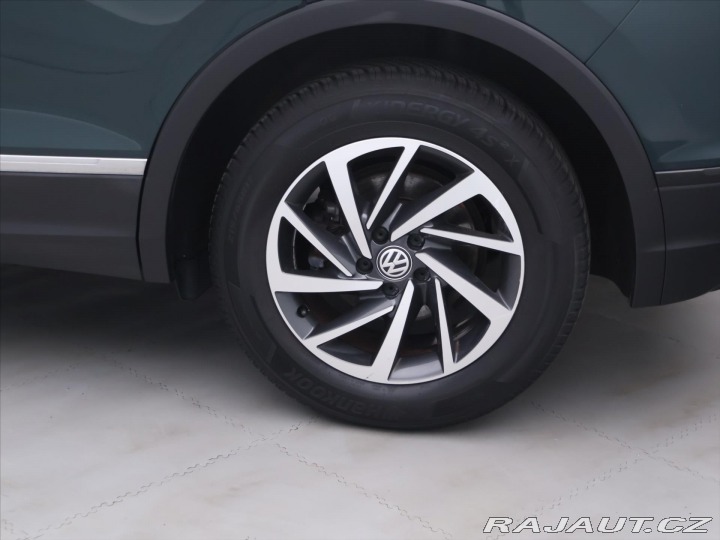 Volkswagen Tiguan 2,0 TDI Webasto Tažné 1.M 2017