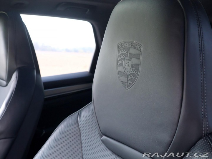 Porsche Cayenne 3,0 EHV 340kW Platinum DP 2022