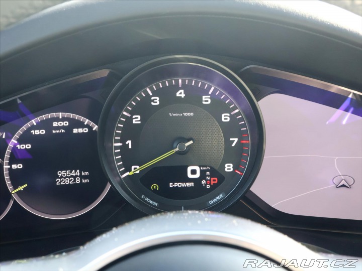Porsche Cayenne 3,0 EHV 340kW Platinum DP 2022