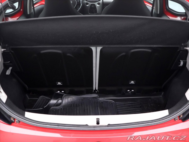 Toyota Aygo 1,0 VVT-i 51kW CZ Aut. Se 2018