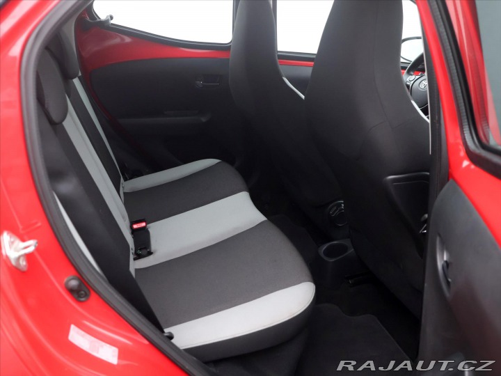 Toyota Aygo 1,0 VVT-i 51kW CZ Aut. Se 2018