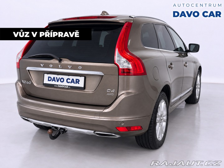 Volvo XC60 2,4 D4 140kW Summum 4x4 A 2015