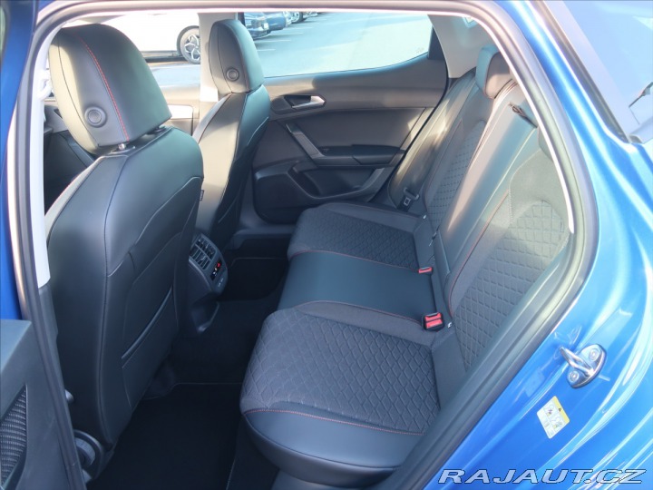 Seat Leon 1,5 eTSI DSG FR 2026