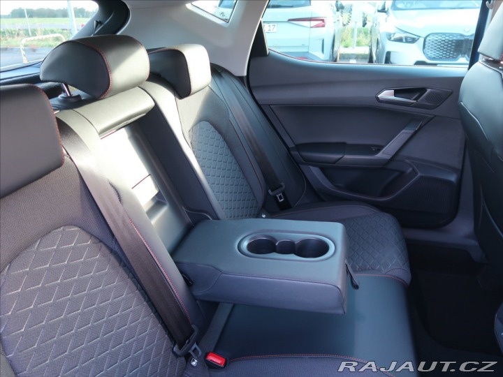 Seat Leon 1,5 eTSI DSG FR 2026