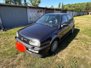 Volkswagen Golf 3,0   VR6