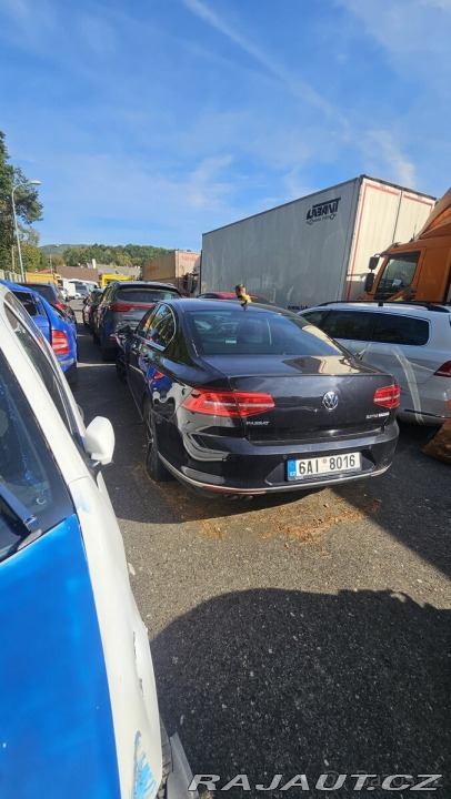 Volkswagen Passat 140 KW R-line packet 2017