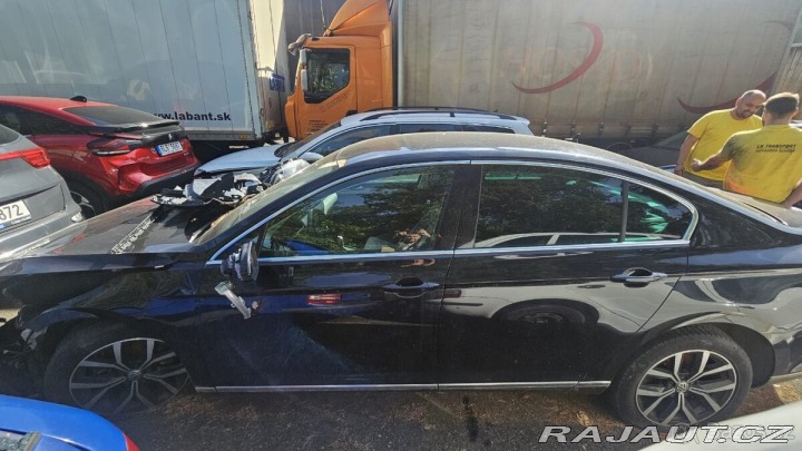 Volkswagen Passat 140 KW R-line packet 2017