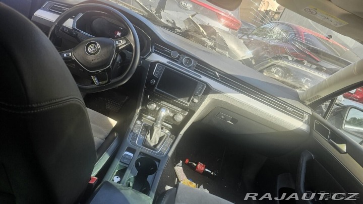 Volkswagen Passat 140 KW R-line packet 2017