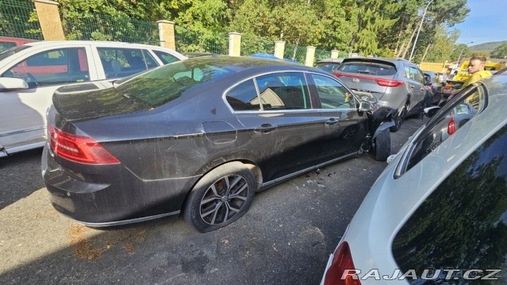 Volkswagen Passat 140 KW R-line packet 2017