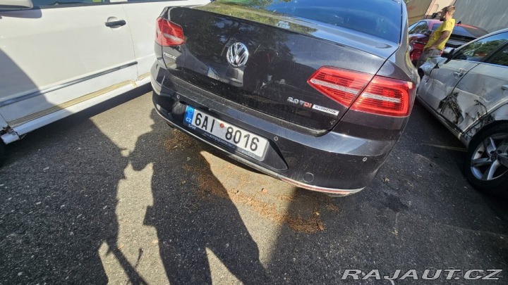 Volkswagen Passat 140 KW R-line packet 2017