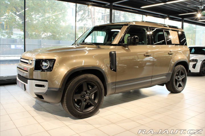 Land Rover Defender 110 D300 SE ACC/NezTop/36 2022