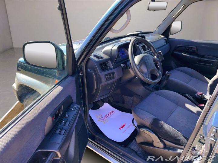 Mitsubishi Pajero Pinin 2,0 GDi 4WD BEZ KOR 2001