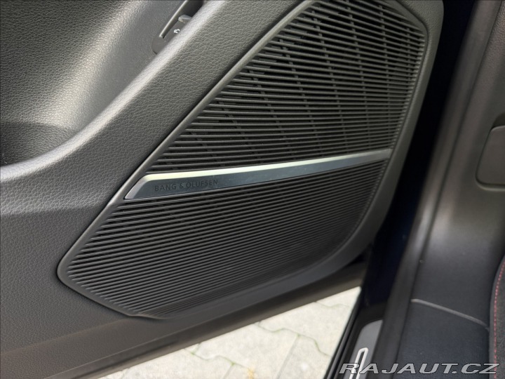 Audi SQ8 R23 Nez.top. B&O 5Let 2024