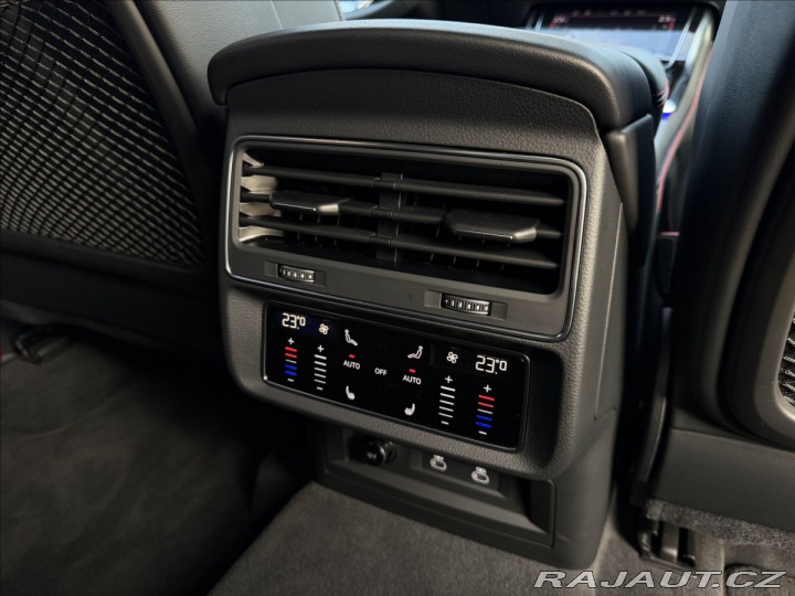 Audi SQ8 R23 Nez.top. B&O 5Let 2024