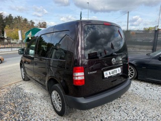 Volkswagen Caddy 1.6TDi 75kW *DSG*Tažné*Se 2013